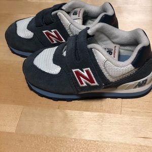 Toddler New Balance 574 size 6